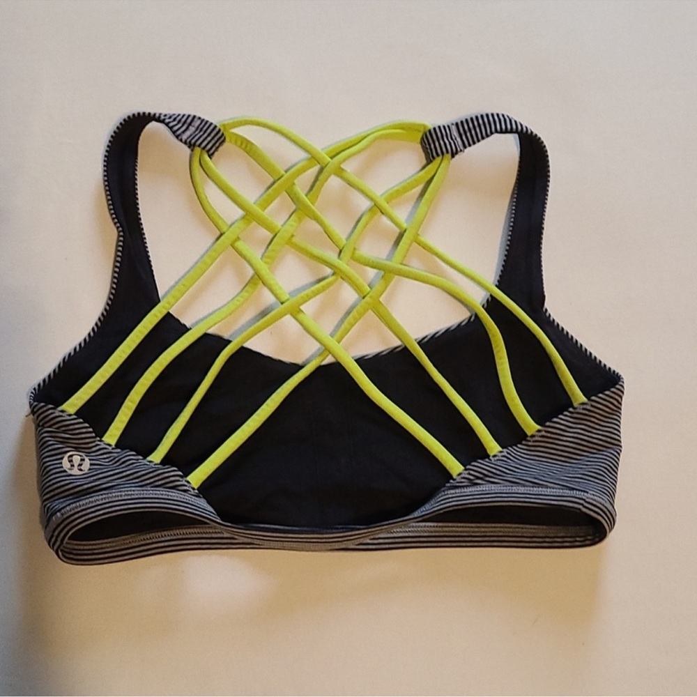 Lululemon Women's Athletic Lululemon Free To Be Tranquil Bra